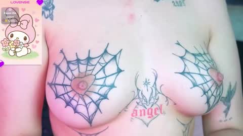 Snapshot of emmajohanson chatting on November 27, 6:54 pm emmajohanson online show from November 27, 6:54 pm