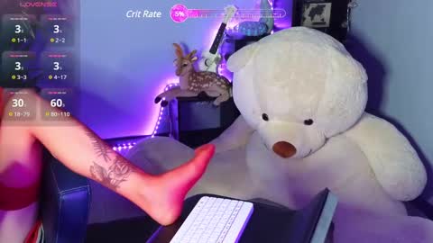 Snapshot of emmalarkins chatting on February 14, 8:42 am Emma online show from February 14, 8:42 am