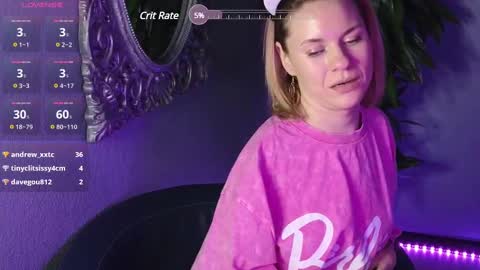 Snapshot of emmalarkins chatting on March 11, 3:02 pm Emma online show from March 11, 3:02 pm