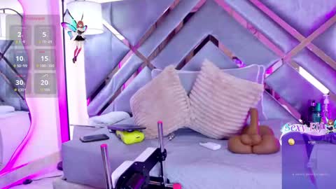 emmalove01 online show from May 25, 2:39 am