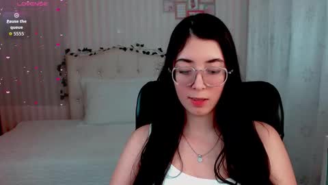 Emmas Room online show from March 22, 12:25 am