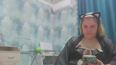 emmamelody online show from September 17, 12:56 am