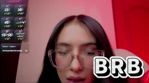 Snapshot of emmamiller__ chatting on March 16, 11:03 am online show from March 16, 11:03 am