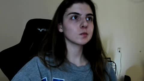 Emma online show from December 21, 8:49 pm