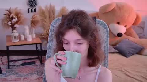 emmanuellbrown online show from June 20, 4:37 am