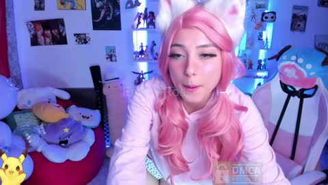 Emma online show from February 7, 7:17 pm