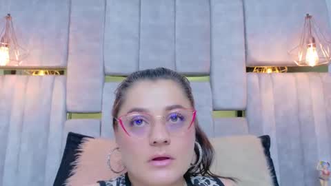 Snapshot of emmasantaleon chatting on September 11, 8:31 pm EMMA online show from September 11, 8:31 pm