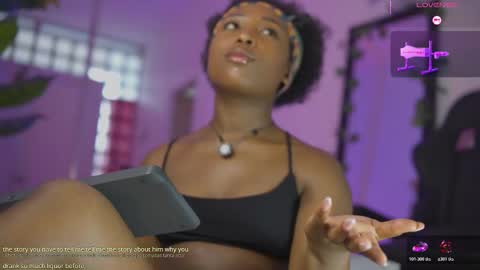 Snapshot of emmasanzoficial chatting on February 27, 12:05 pm Sara online show from February 27, 12:05 pm