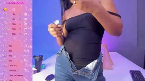 Emma online show from February 4, 5:30 pm