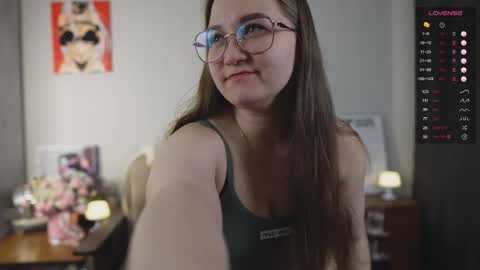 Mia online show from February 18, 6:59 pm