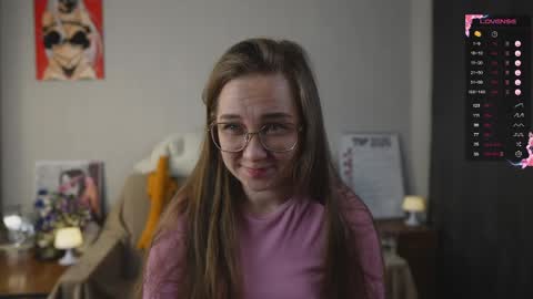 Mia online show from March 30, 7:15 pm