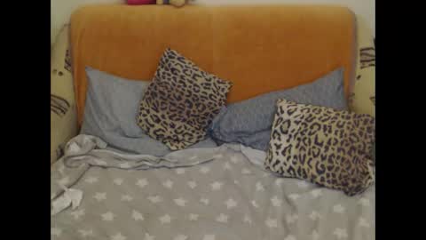 Snapshot of emmatoo95 chatting on September 22, 8:22 pm Emmatoo online show from September 22, 8:22 pm