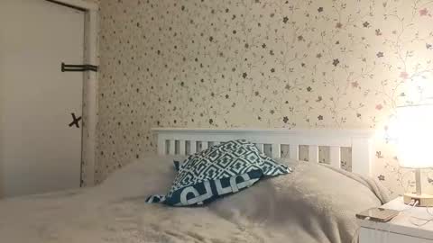 Snapshot of emmavayne chatting on March 13, 8:48 pm Emma online show from March 13, 8:48 pm