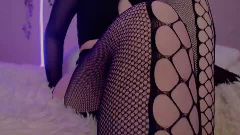 Emma online show from September 22, 1:02 pm