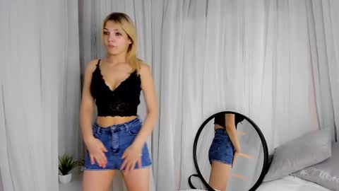 Sonya online show from December 2, 1:58 am