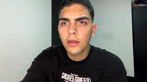 Snapshot of emmett_00 chatting on October 15, 4:34 am emmett_00 online show from October 15, 4:34 am