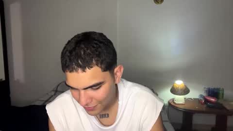 Snapshot of emmett_00 chatting on October 21, 3:18 am emmett_00 online show from October 21, 3:18 am