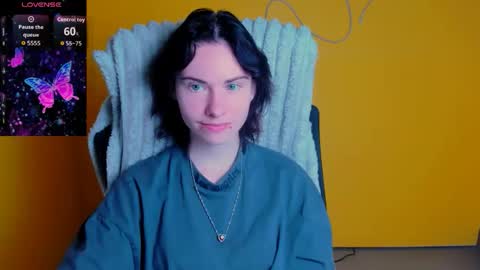 Emmi online show from May 13, 5:38 am