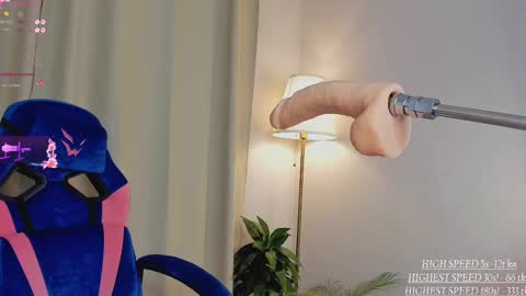 Snapshot of emmicanfly chatting on March 12, 3:35 am Emmi online show from March 12, 3:35 am