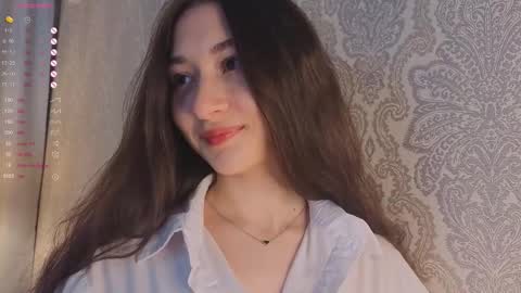 Snapshot of emmicanfly chatting on November 30, 11:25 am Emmi online show from November 30, 11:25 am