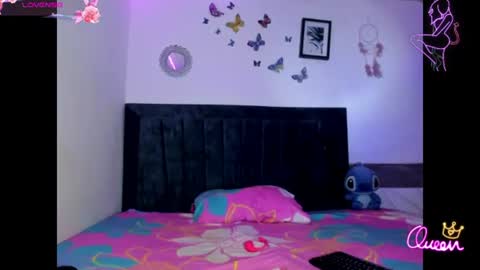 Snapshot of emmie_bunny chatting on July 8, 4:44 pm Emmie online show from July 8, 4:44 pm