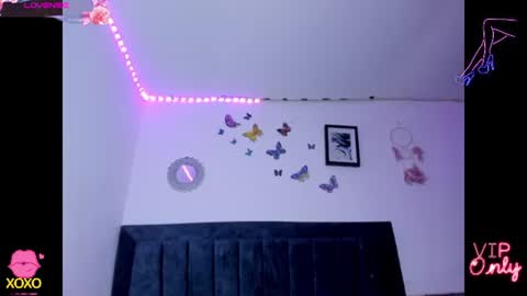 Snapshot of emmie_bunny chatting on July 26, 12:30 am Emmie online show from July 26, 12:30 am
