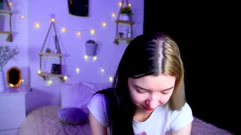 emmie_everly online show from October 16, 7:26 pm