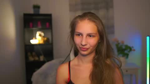 Emmie online show from July 4, 6:58 pm