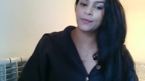 emmie online show from December 11, 11:30 am