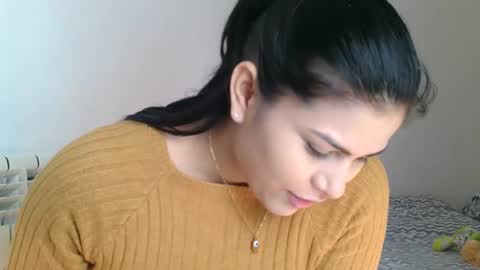 emmie online show from December 19, 10:13 am