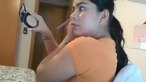 emmie online show from October 29, 9:22 am