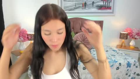 Snapshot of emmiejones_ chatting on September 26, 1:15 pm Emmi online show from September 26, 1:15 pm