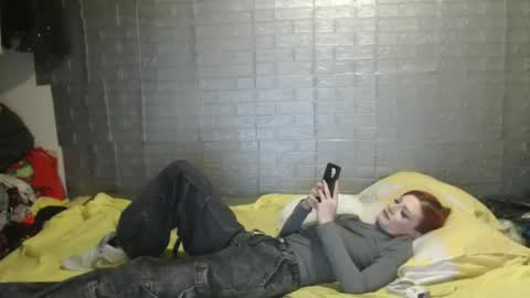 Emmily000 online show from March 12, 2:30 am