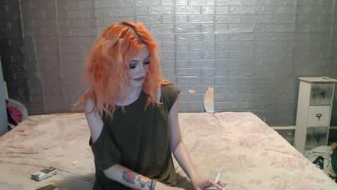 Emmily000 online show from August 5, 8:17 am