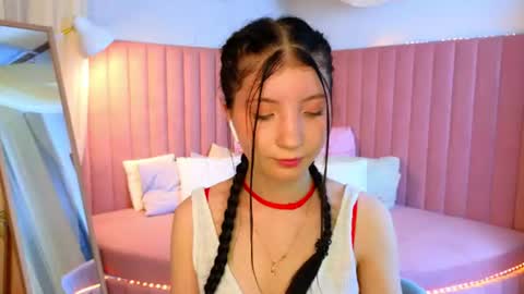 emmy_dreamy_ online show from July 30, 1:26 am