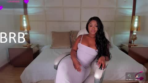 emmy_jacksson online show from December 5, 6:15 pm