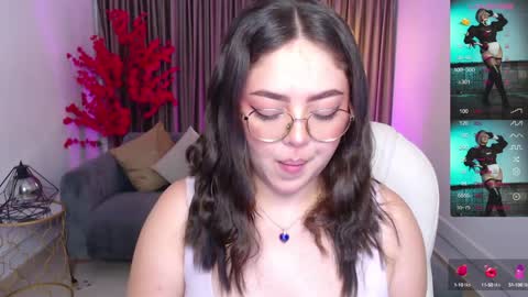 Emmy Walker online show from January 3, 11:03 am