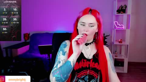 Emmy Bright     50  online show from January 17, 12:31 am