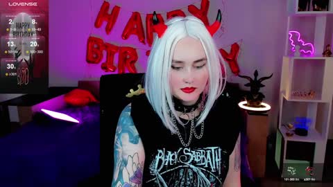 Emmy Bright     50  online show from February 6, 5:03 am