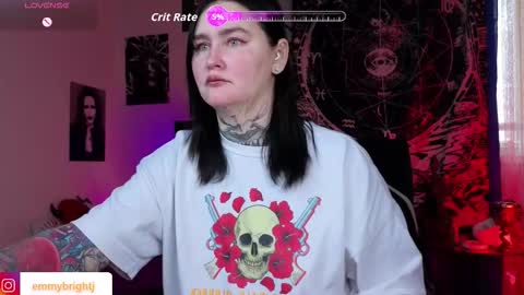 Emmy Bright     50  online show from March 11, 2:17 am