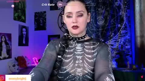 Emmy Bright     50  online show from May 8, 3:56 am