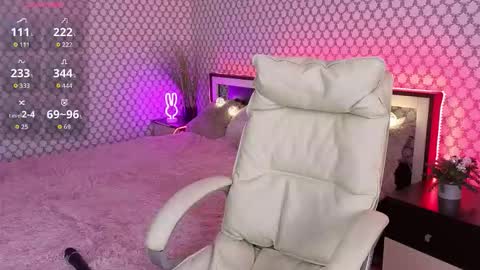 Emma online show from September 19, 7:54 am