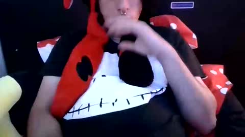 Snapshot of emo_cock42 chatting on March 27, 3:23 pm emo_cock42 online show from March 27, 3:23 pm