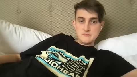 Snapshot of emotionalmotionsickness chatting on February 23, 3:04 am emotionalmotionsickness online show from February 23, 3:04 am