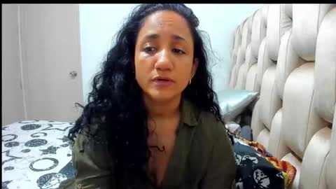 Snapshot of emperatriztapia chatting on October 6, 12:08 am emperatriztapia online show from October 6, 12:08 am