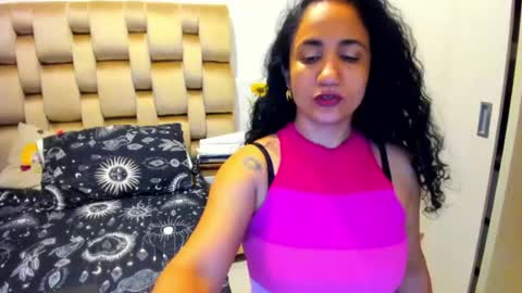 emperatriztapia online show from July 29, 12:20 am