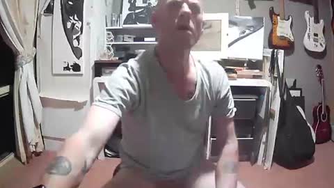 Snapshot of empirikal1 chatting on November 30, 5:17 pm empirikal1 online show from November 30, 5:17 pm