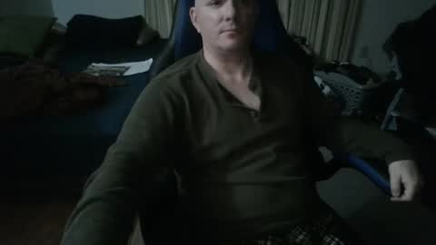 Snapshot of emsguy1 chatting on January 7, 5:12 am Matt online show from January 7, 5:12 am