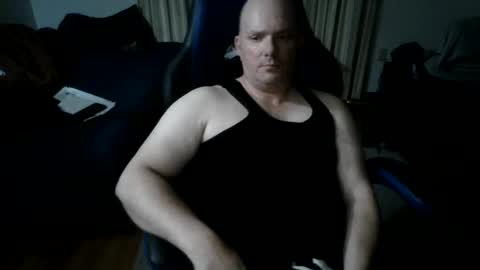 Snapshot of emsguy1 chatting on May 20, 4:51 am Matt online show from May 20, 4:51 am
