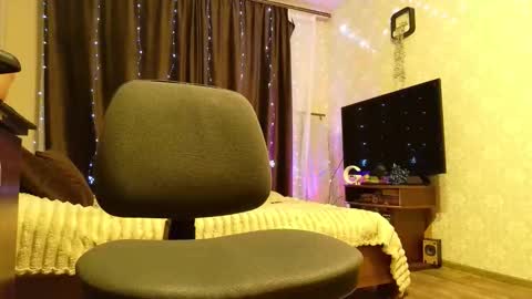 emveeboy96 online show from October 20, 10:10 pm